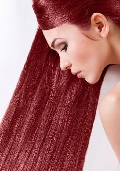 Naturalny Szampon Koloryzujący 58 Mahoniowa Czerwień Sanotint Reflex